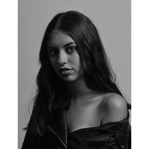 Meet your Posher, Marissa